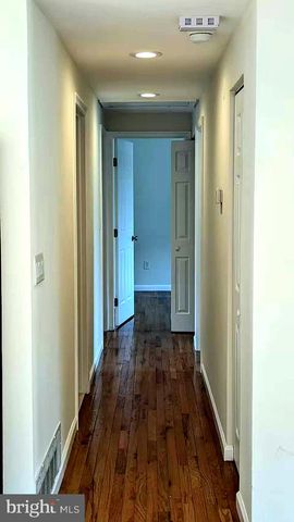 2929 ASHDOWN FOREST DR, Herndon, VA 20171