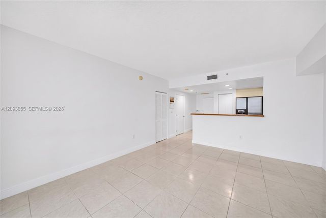 325 S Biscayne Boulevard 2320, Miami, FL 33131