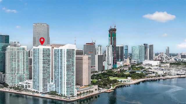 325 S Biscayne Boulevard 2320, Miami, FL 33131