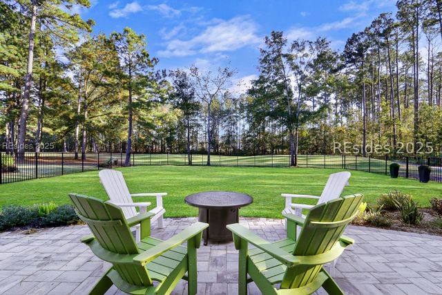 735 Firethorn Ln, Hardeeville, SC 29927