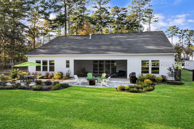 735 Firethorn Ln, Hardeeville, SC 29927