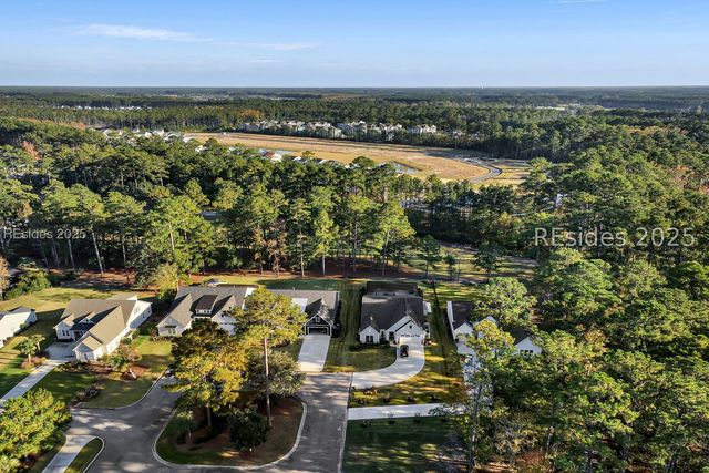 735 Firethorn Ln, Hardeeville, SC 29927