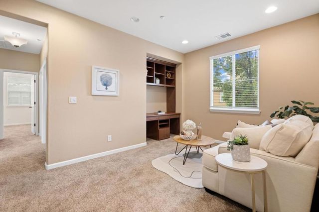 5300 Fioli Loop, San Ramon, CA 94582