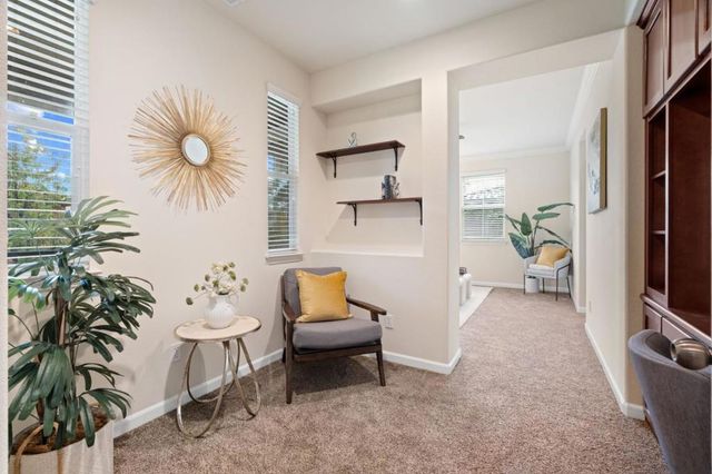 5300 Fioli Loop, San Ramon, CA 94582