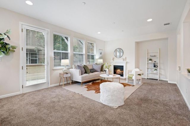 5300 Fioli Loop, San Ramon, CA 94582