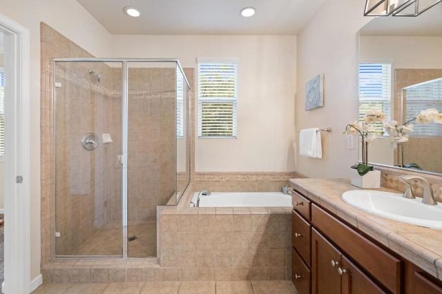 5300 Fioli Loop, San Ramon, CA 94582
