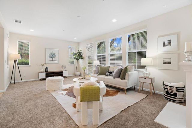 5300 Fioli Loop, San Ramon, CA 94582