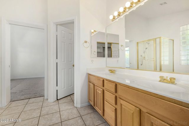 8438 W Paradise Drive, Peoria, AZ 85345