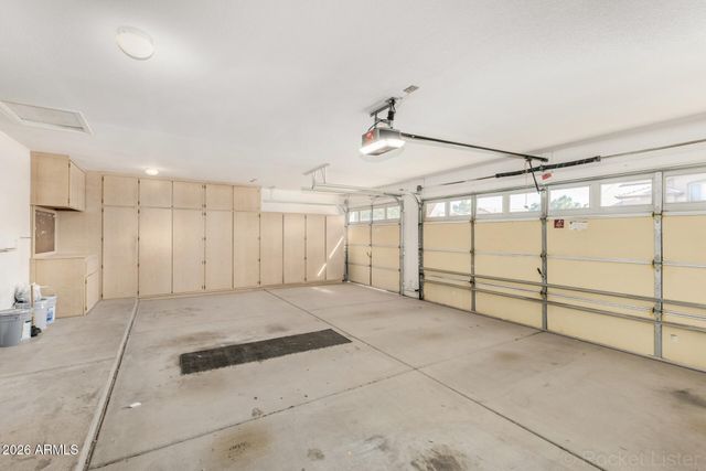 8438 W Paradise Drive, Peoria, AZ 85345