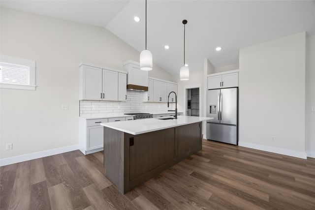 900 Yorkshire Street, North Liberty, IA 52317