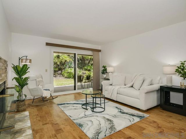 7301 CALLE DE FUENTES, Carlsbad, CA 92009