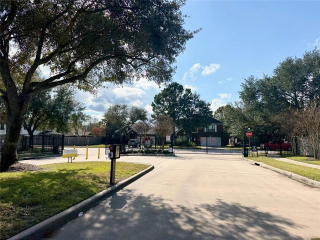 23730 River Place Drive, Katy, TX 77494