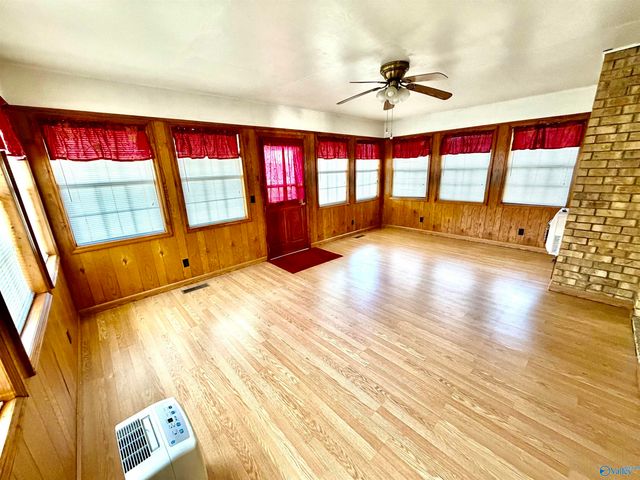 332 Joe Hope Drive, Geraldine, AL 35974