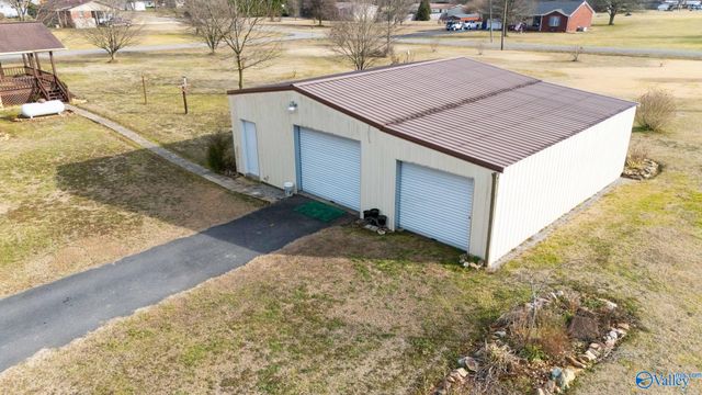 332 Joe Hope Drive, Geraldine, AL 35974