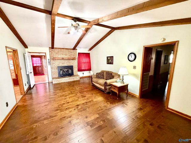 332 Joe Hope Drive, Geraldine, AL 35974