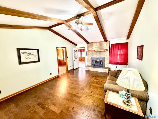 332 Joe Hope Drive, Geraldine, AL 35974