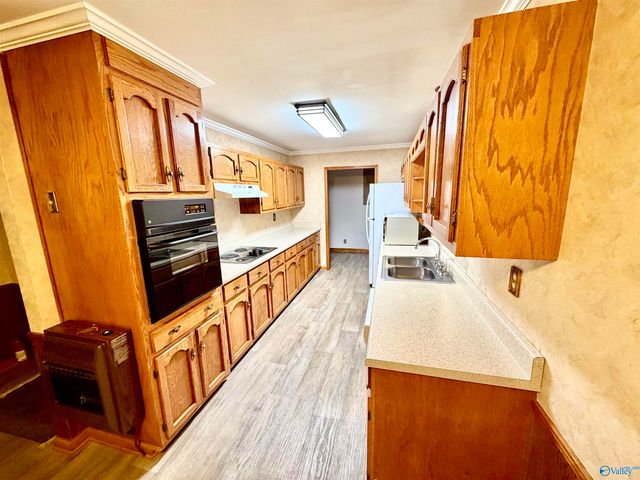 332 Joe Hope Drive, Geraldine, AL 35974