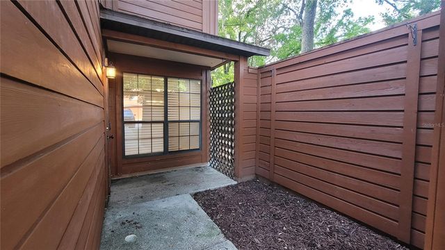 819 SW 57TH TERRACE, Gainesville, FL 32607