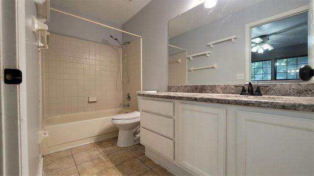 819 SW 57TH TERRACE, Gainesville, FL 32607