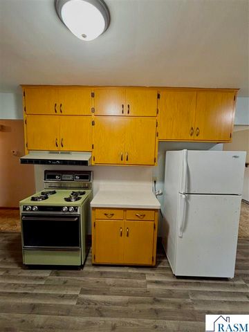 313 9th Street, Gaylord, MN 55334