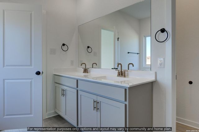 120 Peeps Ct., Adkins, TX 78101