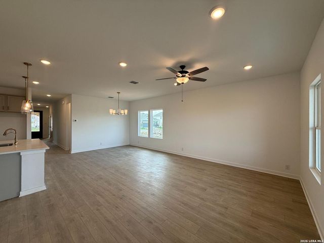 120 Peeps Ct., Adkins, TX 78101