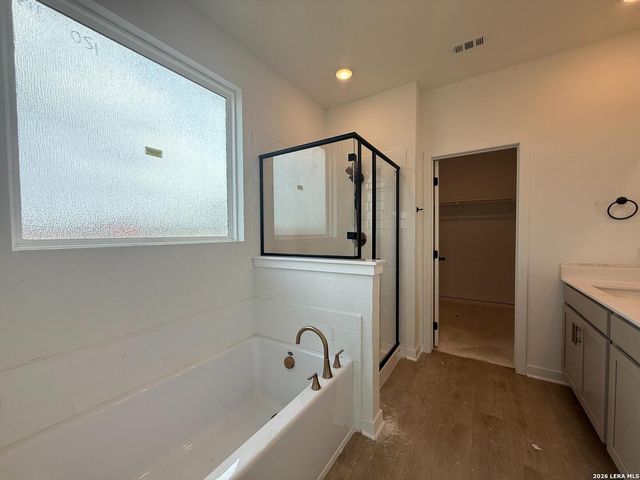 120 Peeps Ct., Adkins, TX 78101