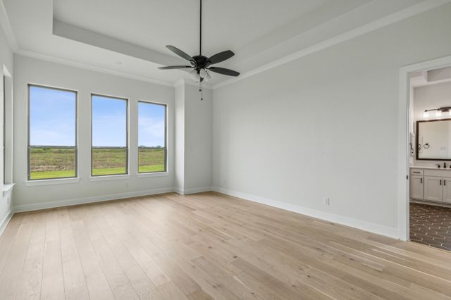 117 Swan Lake Drive, Waxahachie, TX 75165