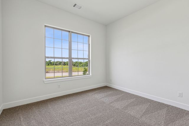 117 Swan Lake Drive, Waxahachie, TX 75165