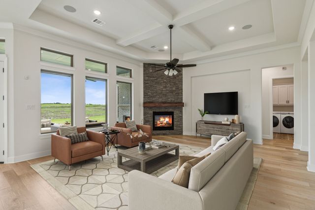 117 Swan Lake Drive, Waxahachie, TX 75165