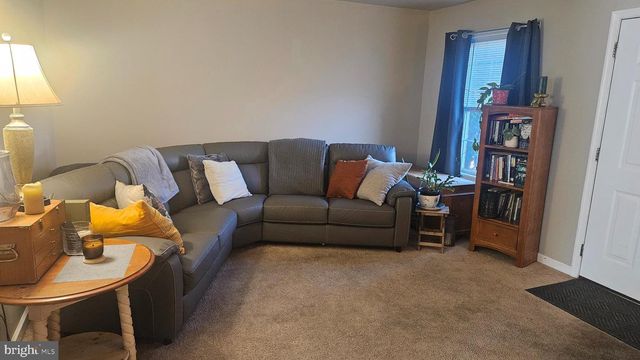 132 LIGHTHOUSE DR, Jonestown, PA 17038