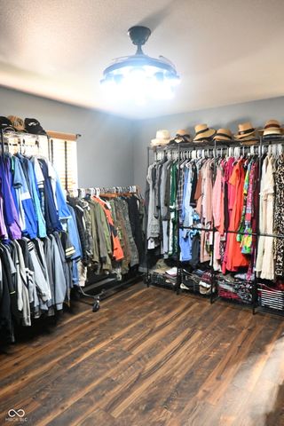 7821 Edgemanor Court, Indianapolis, IN 46239