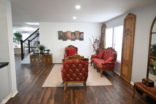 7821 Edgemanor Court, Indianapolis, IN 46239