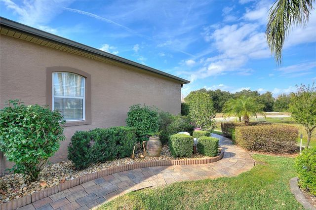 370 MEANDERING WAY, Polk City, FL 33868