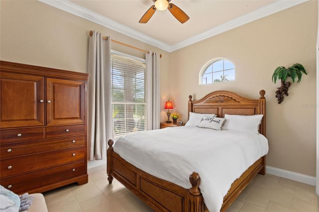 370 MEANDERING WAY, Polk City, FL 33868