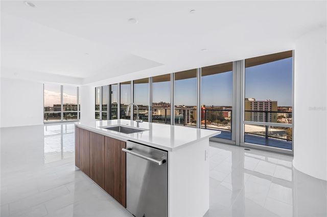 400 CENTRAL AVENUE 1001, St Petersburg, FL 33701