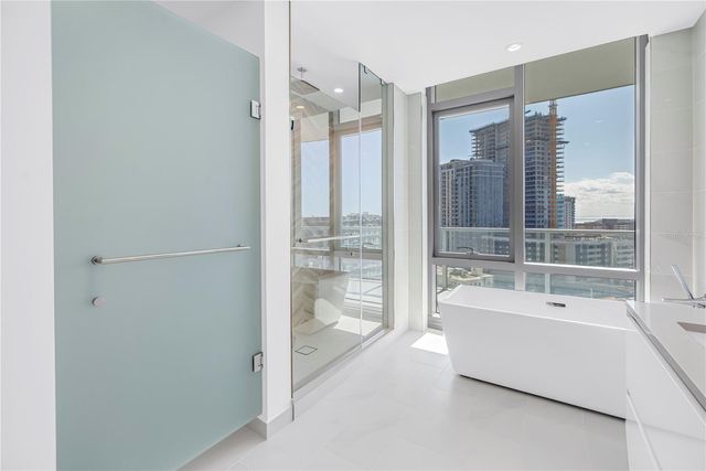 400 CENTRAL AVENUE 1001, St Petersburg, FL 33701