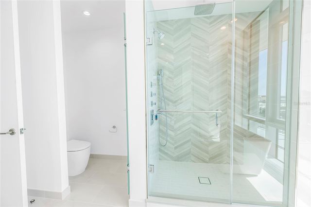 400 CENTRAL AVENUE 1001, St Petersburg, FL 33701