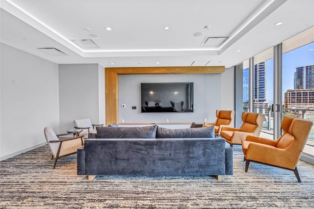 400 CENTRAL AVENUE 1001, St Petersburg, FL 33701