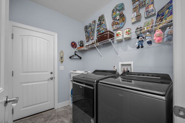 1707 Day Flower Dr, Murfreesboro, TN 37130