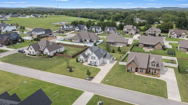 1707 Day Flower Dr, Murfreesboro, TN 37130