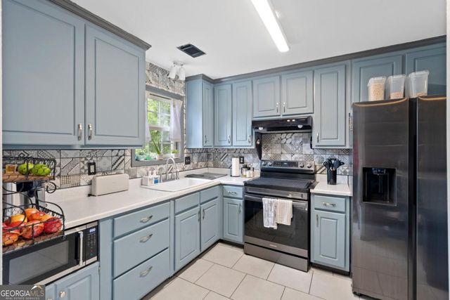2671 Freemans Walk Path, Dacula, GA 30019