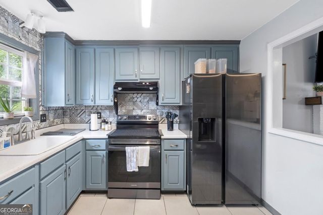 2671 Freemans Walk Path, Dacula, GA 30019