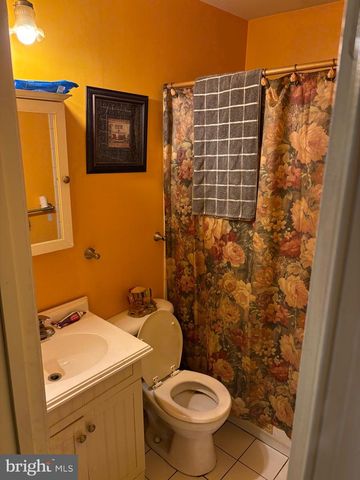 13 GENTRY LANE, Capitol Heights, MD 20743