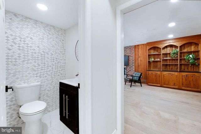 826 PARDEE LN, Wyncote, PA 19095