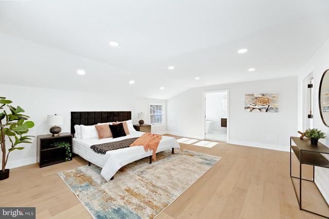 826 PARDEE LN, Wyncote, PA 19095