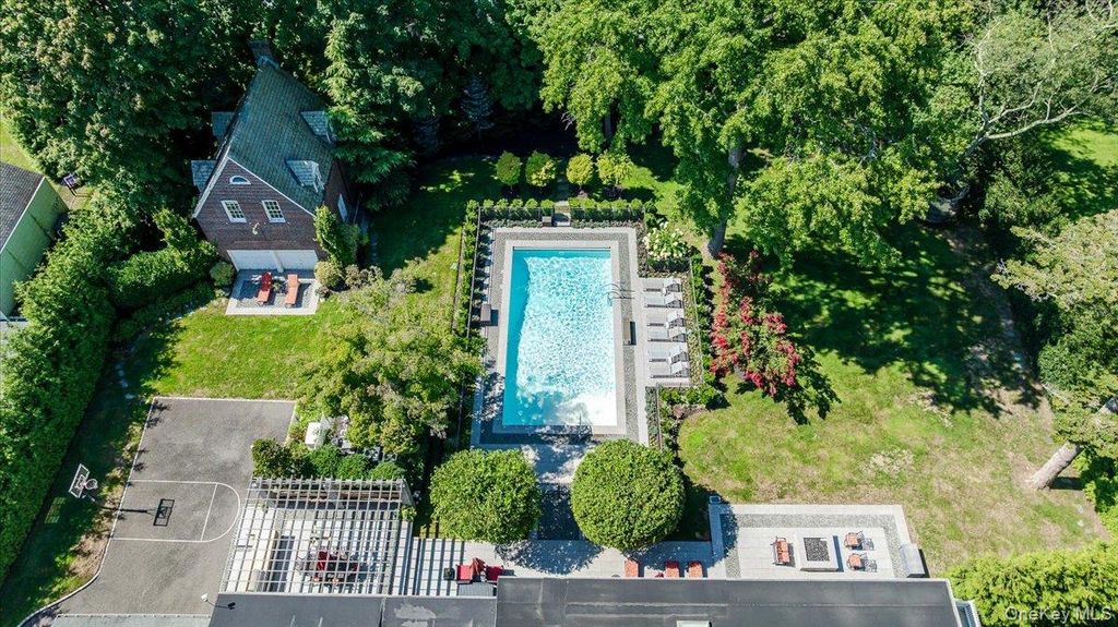 115 Cedar Avenue, Hewlett, NY 11557 — photo 2