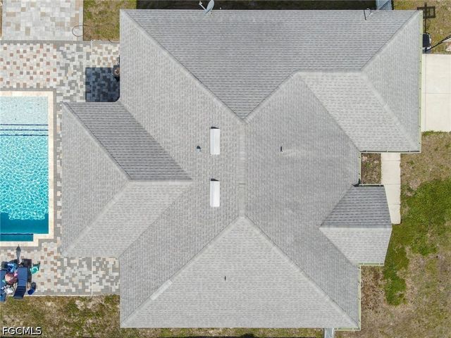 1802 NW 20th TER, Cape Coral, FL 33993