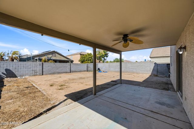 10950 W Royal Palm Road, Peoria, AZ 85345