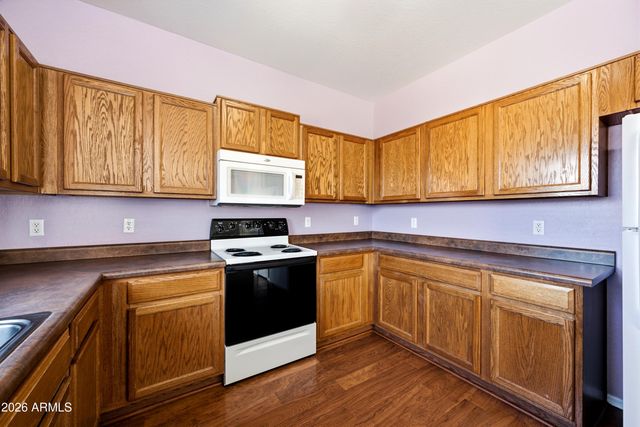 10950 W Royal Palm Road, Peoria, AZ 85345